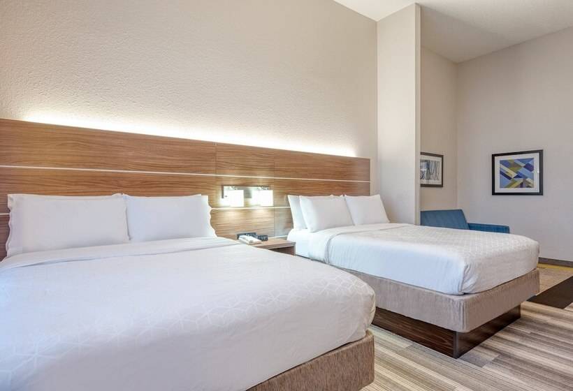 Люкс, Holiday Inn Express & Suites Vandalia, An Ihg