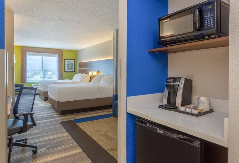 Люкс, Holiday Inn Express & Suites Vandalia, An Ihg