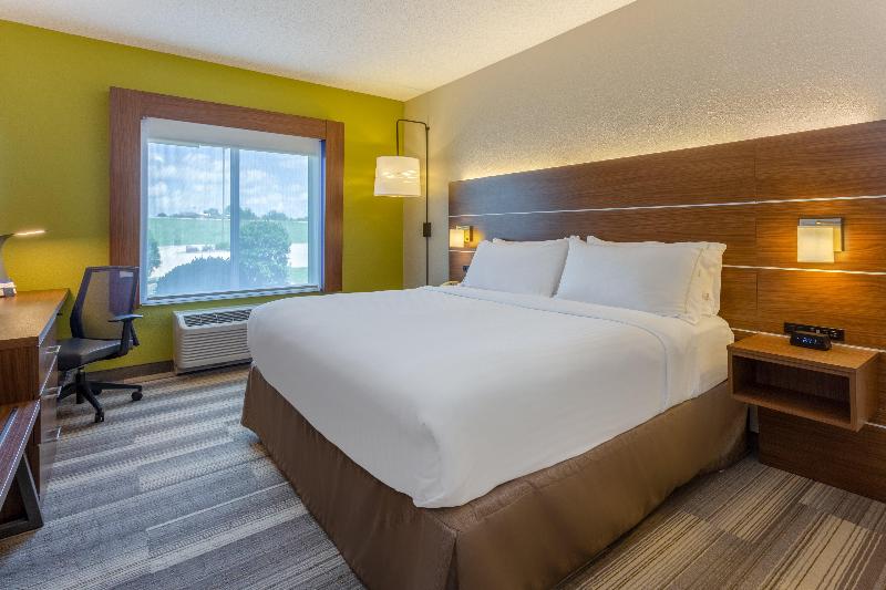 Стандартный Номер Кровать Кинг, Holiday Inn Express & Suites Vandalia, An Ihg