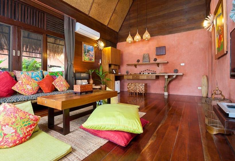 کلبه دلوکس, Koh Tao Cabana