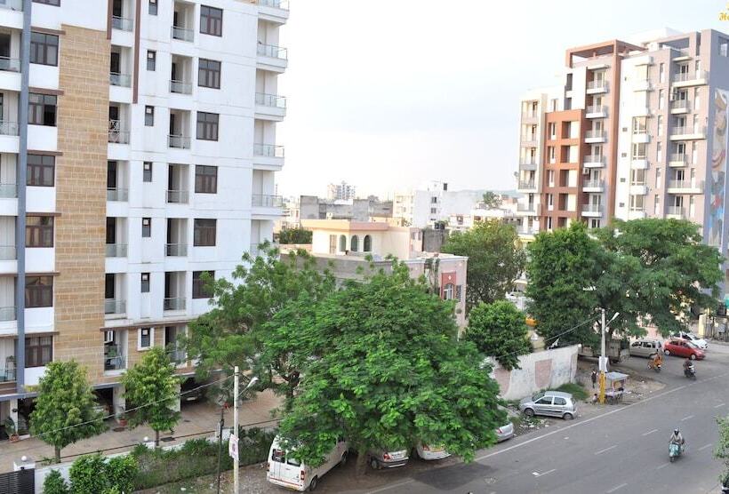 اتاق استاندارد, Raghuraj Palace