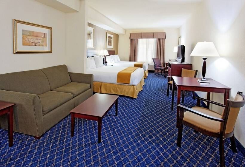 סוויטה, Holiday Inn Express & Suites Cookeville, An Ihg