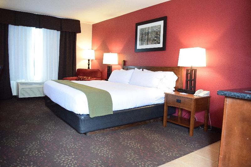 Стандартный Номер Кровать Кинг, Holiday Inn Express Hocking Hills Logan, An Ihg