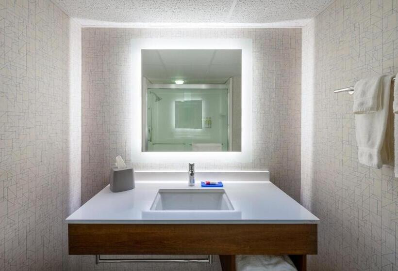 Номер Стандарт 2 Двуспальные Кровати, Holiday Inn Express State College At Williamsburg Square, An Ihg