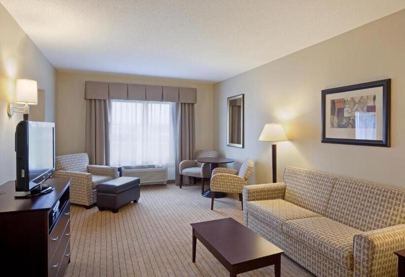 Люкс Кровать Кинг, Holiday Inn Express & Suites Malone, An Ihg