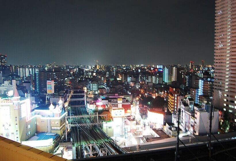 Номер Economy, Keihan Kyobashi Grande