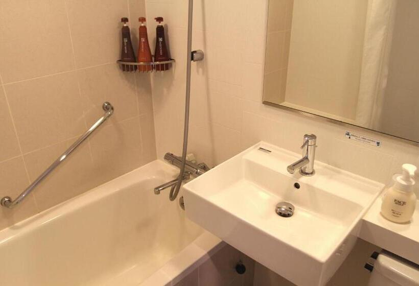 Quarto Economy, Keihan Kyobashi Grande