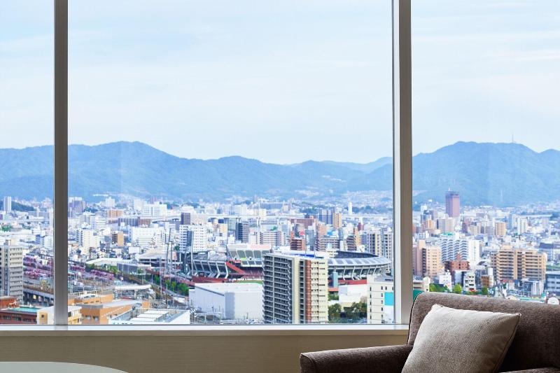 디럭스 룸 도시 전망, Sheraton Grand Hiroshima