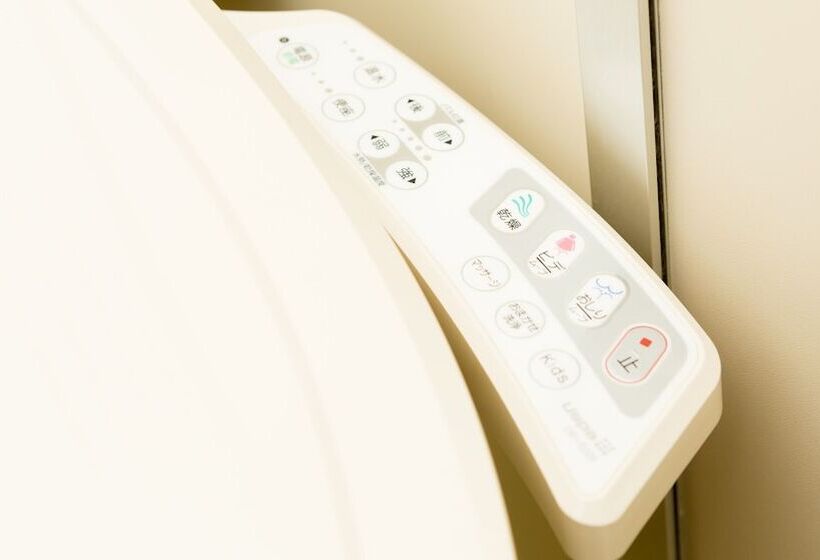 Номер бизнес-класса, Toyoko Inn Shinsaibashi Nishi