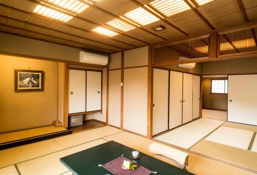اتاق استاندارد, Senkei