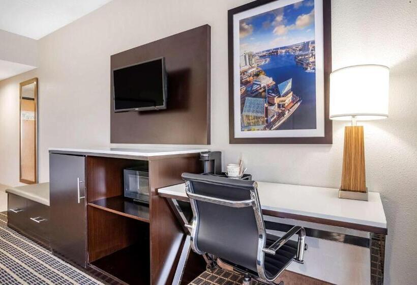身障者適用キングサイズベッドルーム, Best Western Chesapeake Bay North Inn