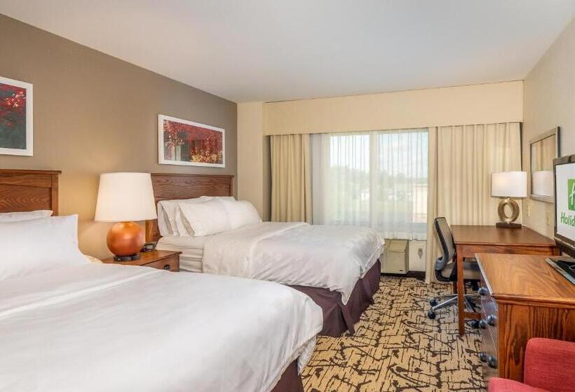 장애인을 위한 스위트, Holiday Inn Stevens Point   Convention Center, An Ihg