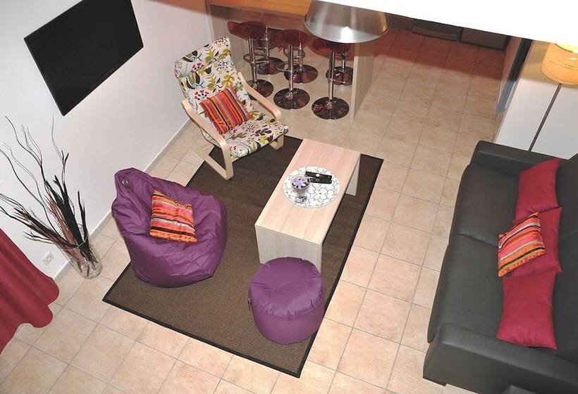 Апартаменты Дюплекс 3 Спальни, Privilège Hôtel & Apparts Eurociel Centre Comédie