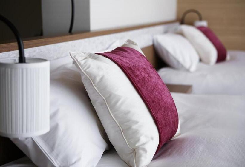 프리미엄 트리플 룸, Nemu Resort Hotel Nemu