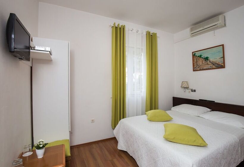 Quarto Economy, Villa Konalic
