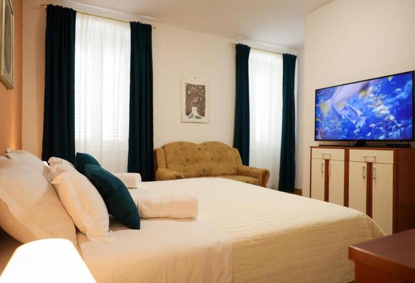 Номер Комфорт, Rooms Goga