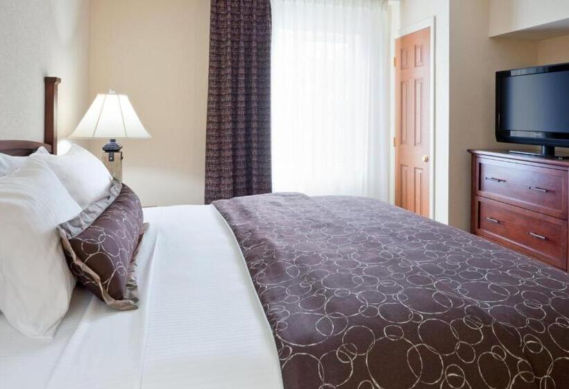 스탠다드 스튜디오, Staybridge Suites Philadelphia Valley Forge 422, An Ihg