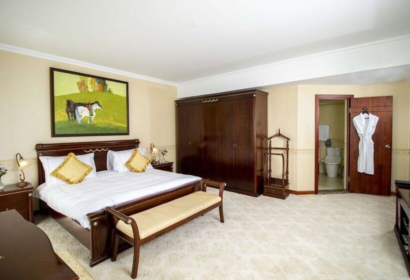 Suite Presidencial, Kempinski Hotel Khan Palace