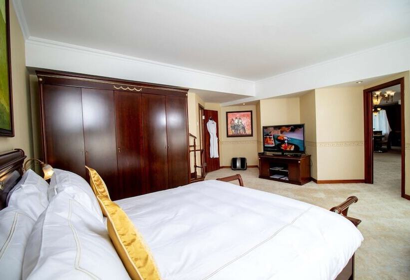 Suite Presidencial, Kempinski Hotel Khan Palace