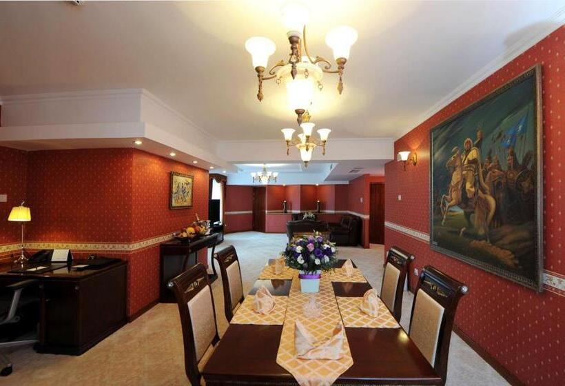 Suite Presidencial, Kempinski Hotel Khan Palace