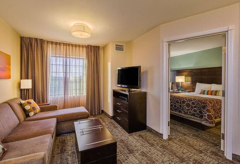 스위트, Staybridge Suites Bismarck, An Ihg
