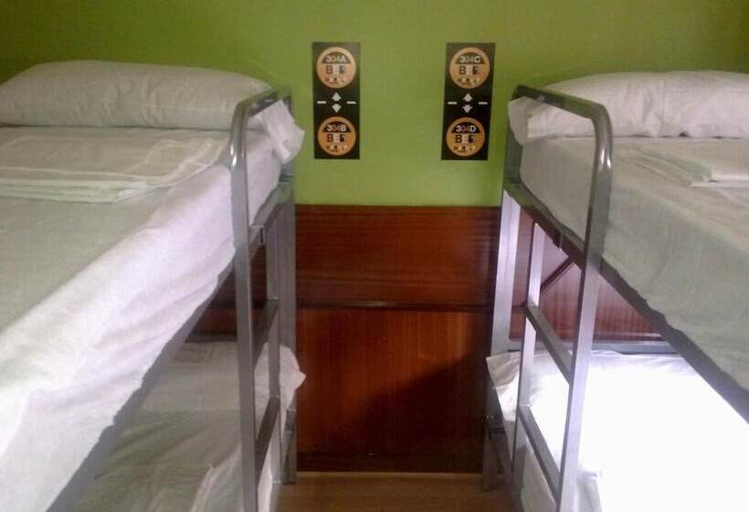 اتاق استاندارد, Moon Hostel Bio