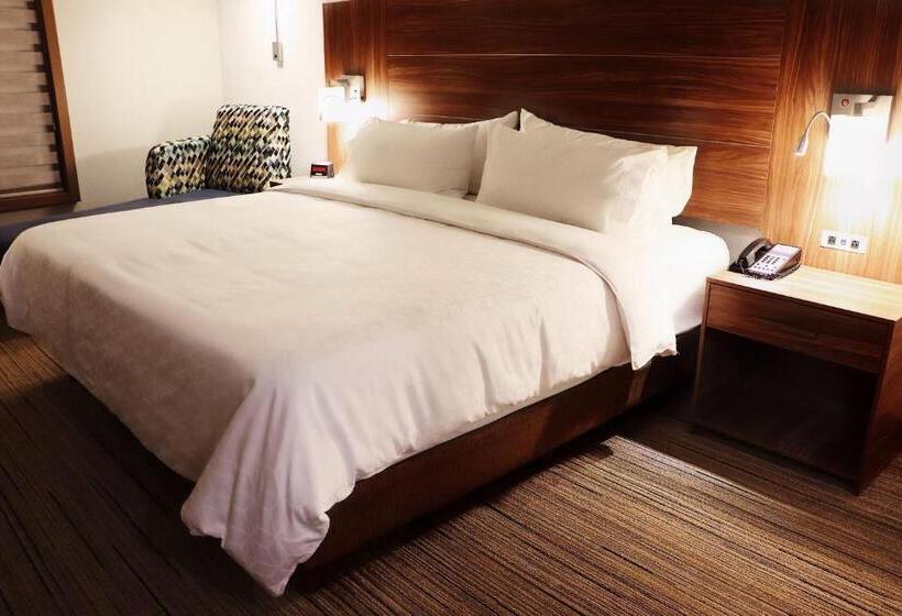キングサイズベッドのスタンダードルーム, Holiday Inn Express Guaymas, An Ihg