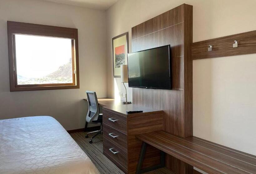 景色の見えるスイートルーム, Holiday Inn Express Guaymas, An Ihg