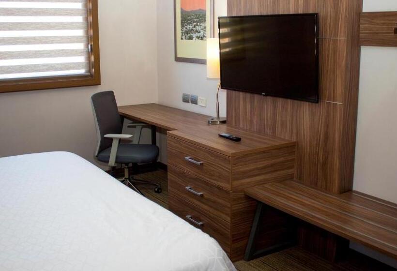 キングサイズベッドのスタンダードルーム, Holiday Inn Express Guaymas, An Ihg