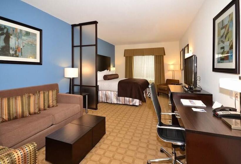 Люкс, Best Western Plus Lytle Inn And Suites