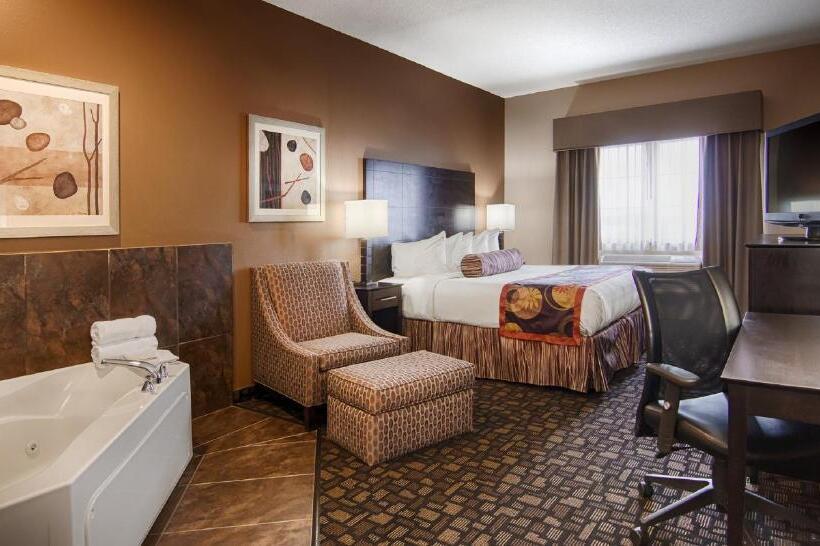 Люкс с гидромассажем, Best Western Plover Stevens Point Hotel & Conference Center