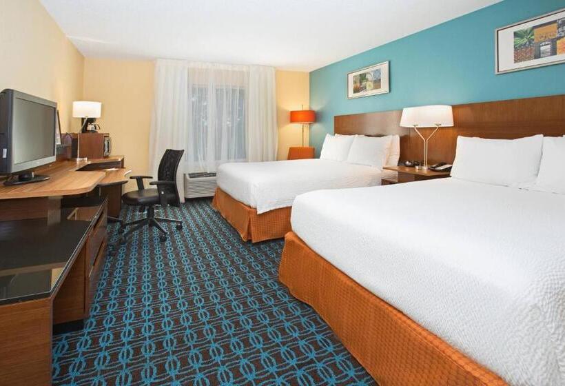 Номер Стандарт, Fairfield Inn & Suites By Marriott Boston Milford