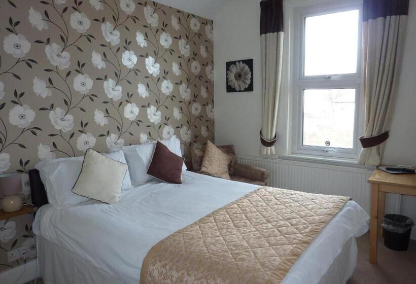 اتاق استاندارد یک نفره, Pebbles Guest House