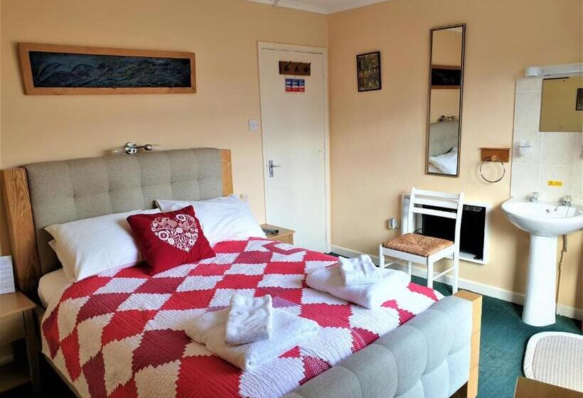 Номер Стандарт, Avoncourt Lodge