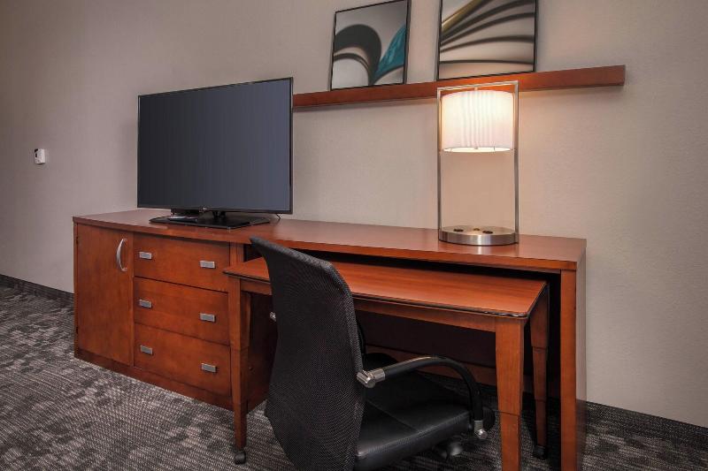 Стандартный Номер Кровать Кинг, Courtyard By Marriott Dulles Town Center