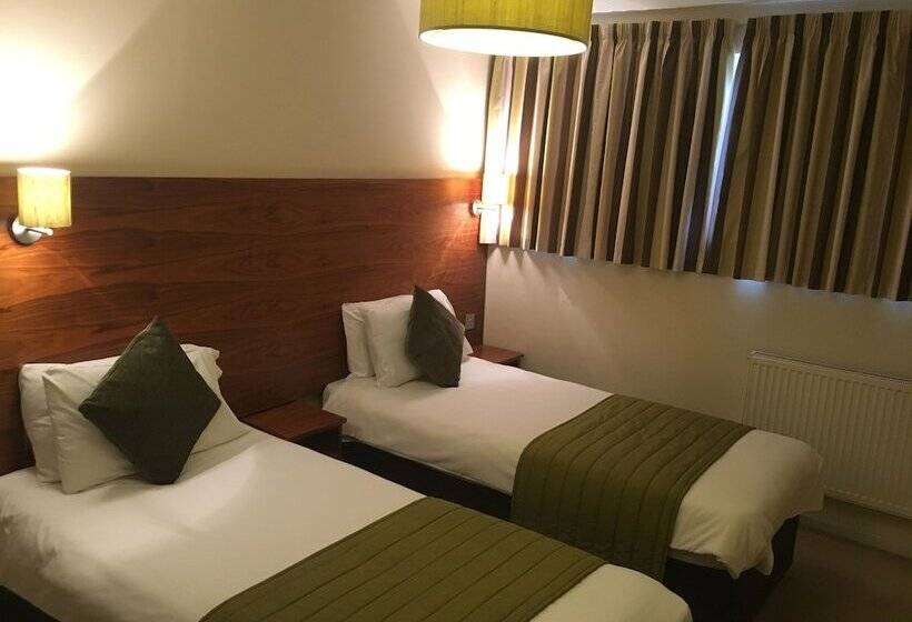 اتاق استاندارد, Stockwood Hotel   Luton Airport