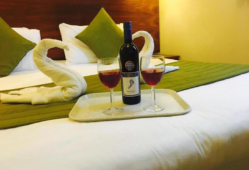 اتاق استاندارد, Stockwood Hotel   Luton Airport