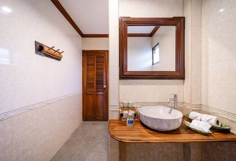 Семейный Номер Боковой Вид на Море, Railay Phutawan Resort
