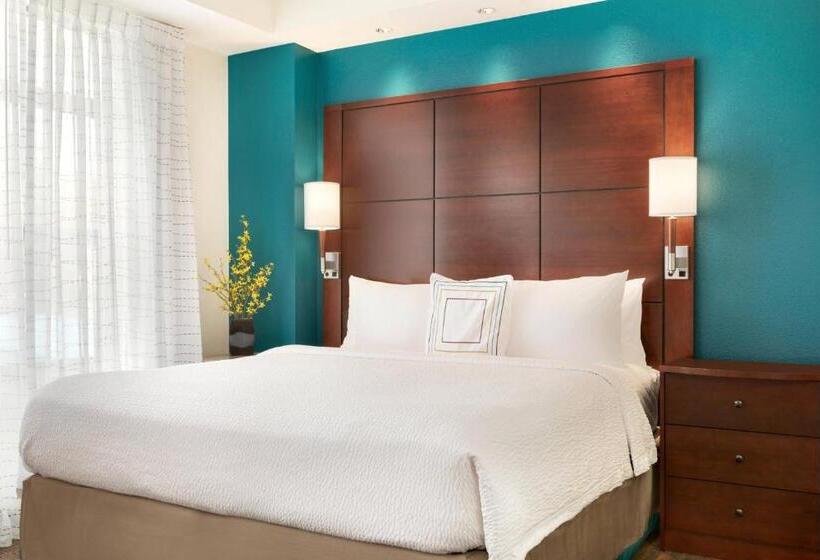 스탠다드 스튜디오, Residence Inn Portland Downtown Waterfront