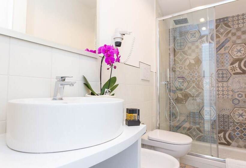 Quarto Estandar, Rivoli Sorrento