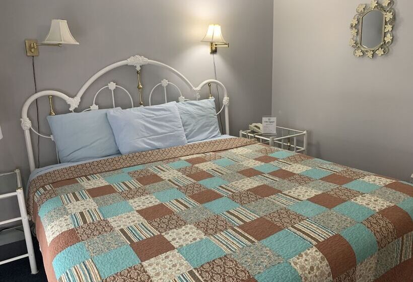 شقة غرفة واحدة, Oak Square 309