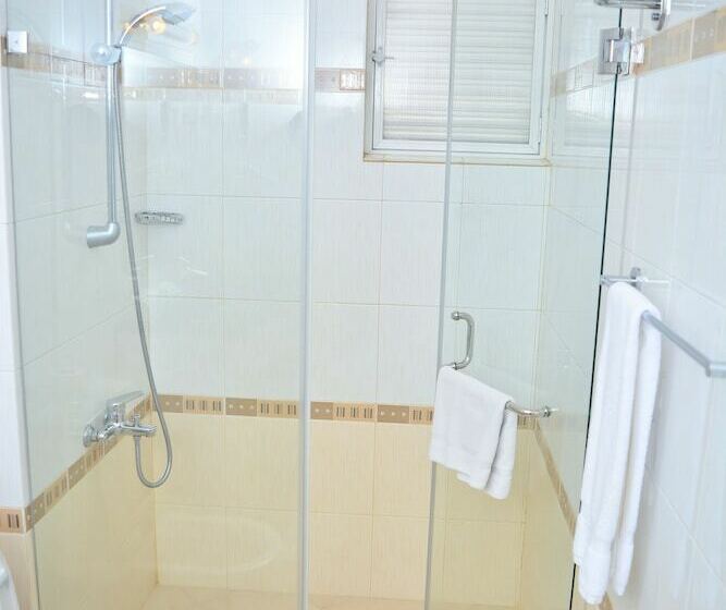 Люкс Повышенной Комфортности, Unique Towers Luxury Boutique Suites