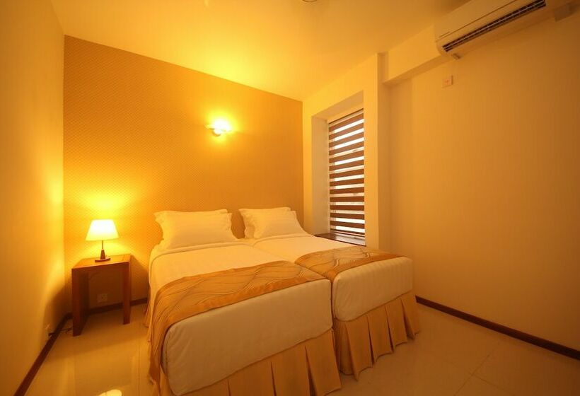 Люкс Повышенной Комфортности, Unique Towers Luxury Boutique Suites