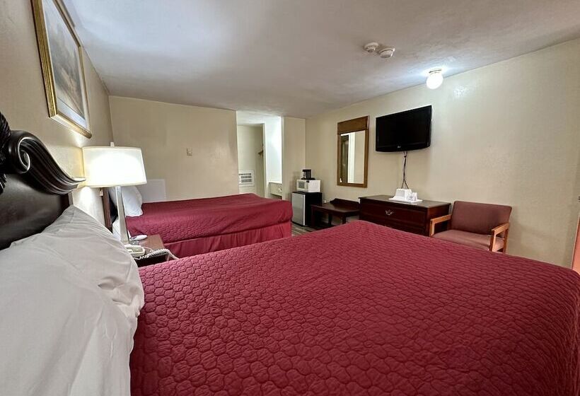 Номер Стандарт 2 Двуспальные Кровати, Red Carpet Inn Pulaski