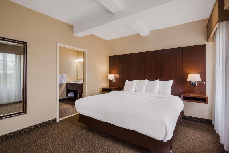 جناح سرير كينج, Best Western Syracuse Downtown Hotel And Suites