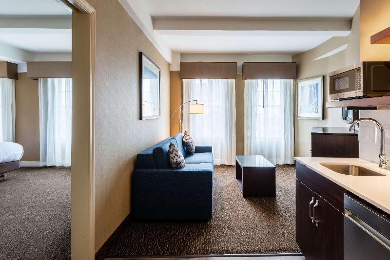 Люкс Кровать Кинг, Best Western Syracuse Downtown Hotel And Suites