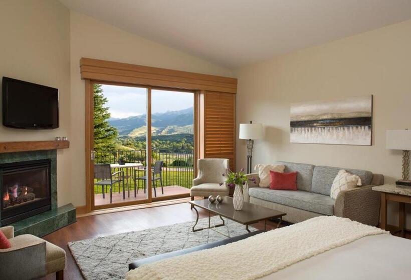 身障者適用キングサイズベッドルーム, Garden Of The Gods Resort & Club