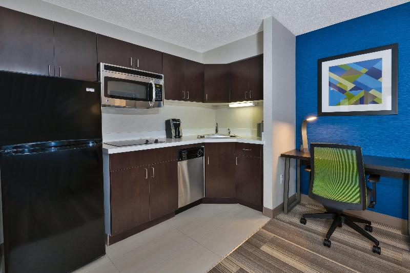 Люкс Кровать Кинг, Holiday Inn Express Blacksburg, An Ihg