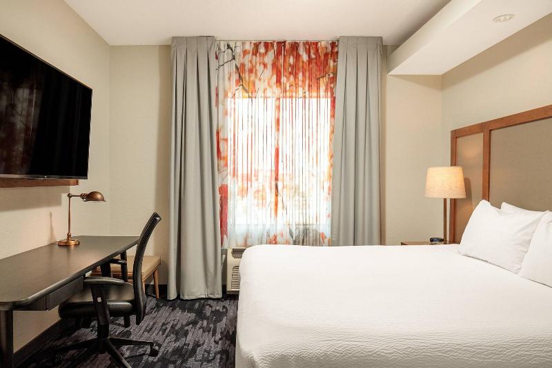 스탠다드 스튜디오 킹침대, Fairfield Inn & Suites San Angelo