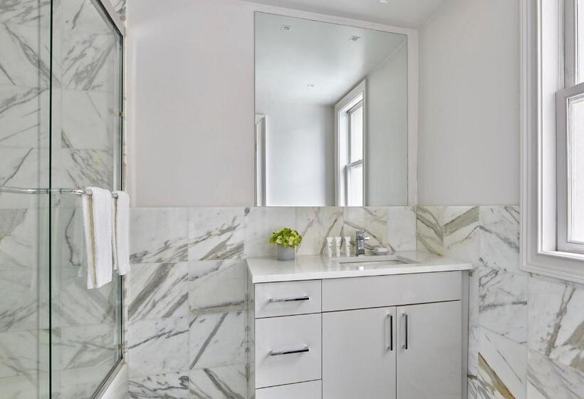 Апартаменты Premium 2 Спальни, Aka Rittenhouse Square